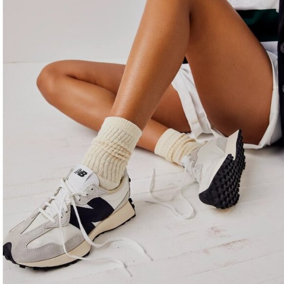 New Balance 327 "Sea Salt/Black" Women's sneakers, 6.5 - Picture 1 of 13